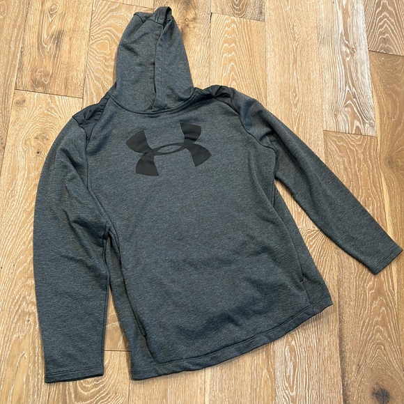 Under Armour Other - Under Armour Sweatshirt